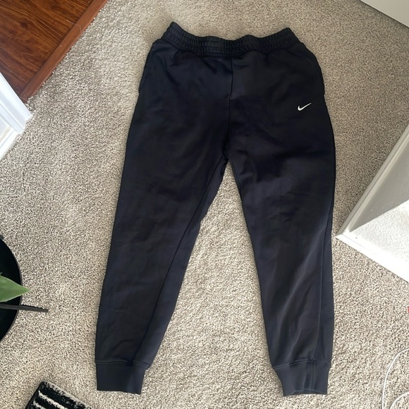 Nike sweatpants - Picture 1 of 1